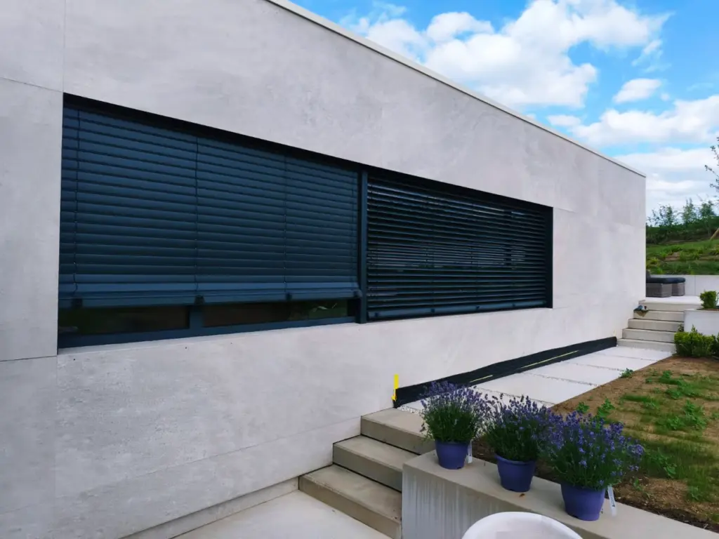 Volets BSO Brise-soleil orientable motorisé